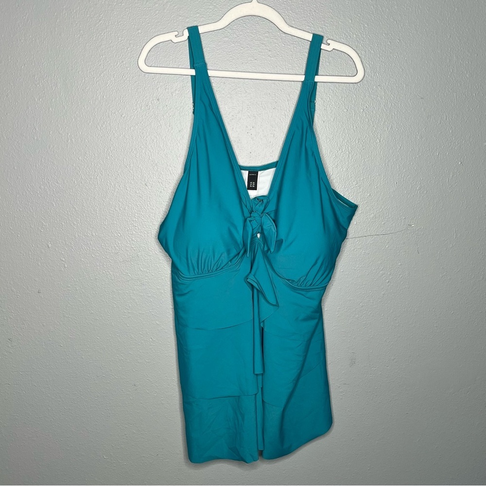 47. Bloomchic Women's Blue/Teal Takini Top